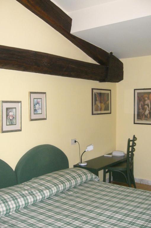 Hotel Alpino Barga Habitación foto